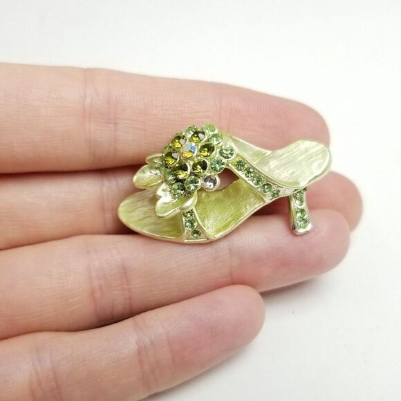 Vintage Lime Green High Heel Rhinestone Show Brooch, Retro Lapel Pin, 90s Y2K - Picture 5 of 6